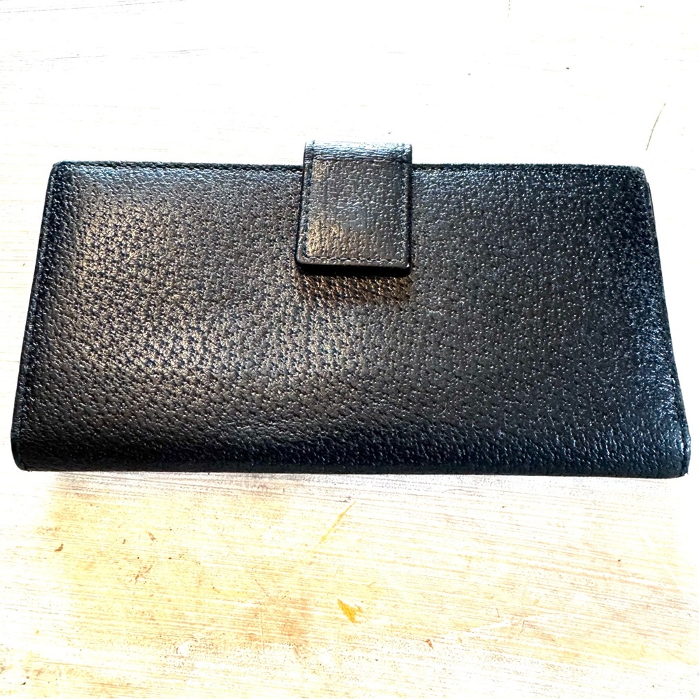 Vintage Gucci Black Leather Continental Wallet with Silver Bar Detail - Picture 2 of 6